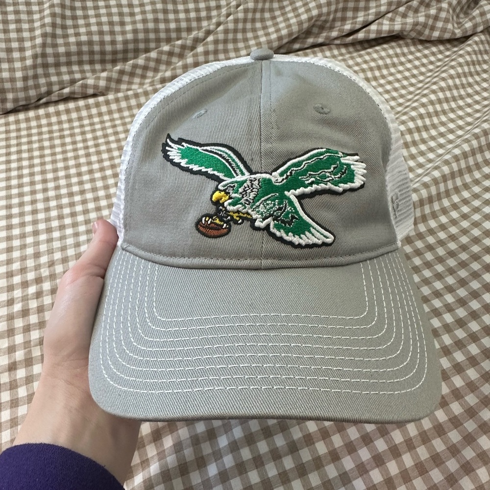 Retro Logo Eagles Hat